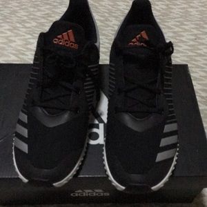 Adidas fortarun size 6